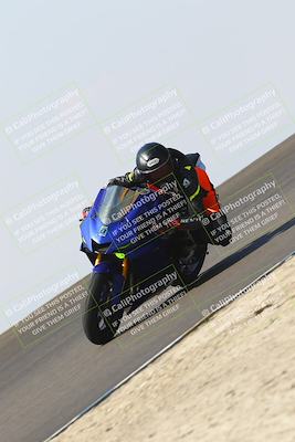 media/Sep-20-2025-TrackDaz (Sat) [[27f0cde673]]/B Group/1120am (Turn 2)/